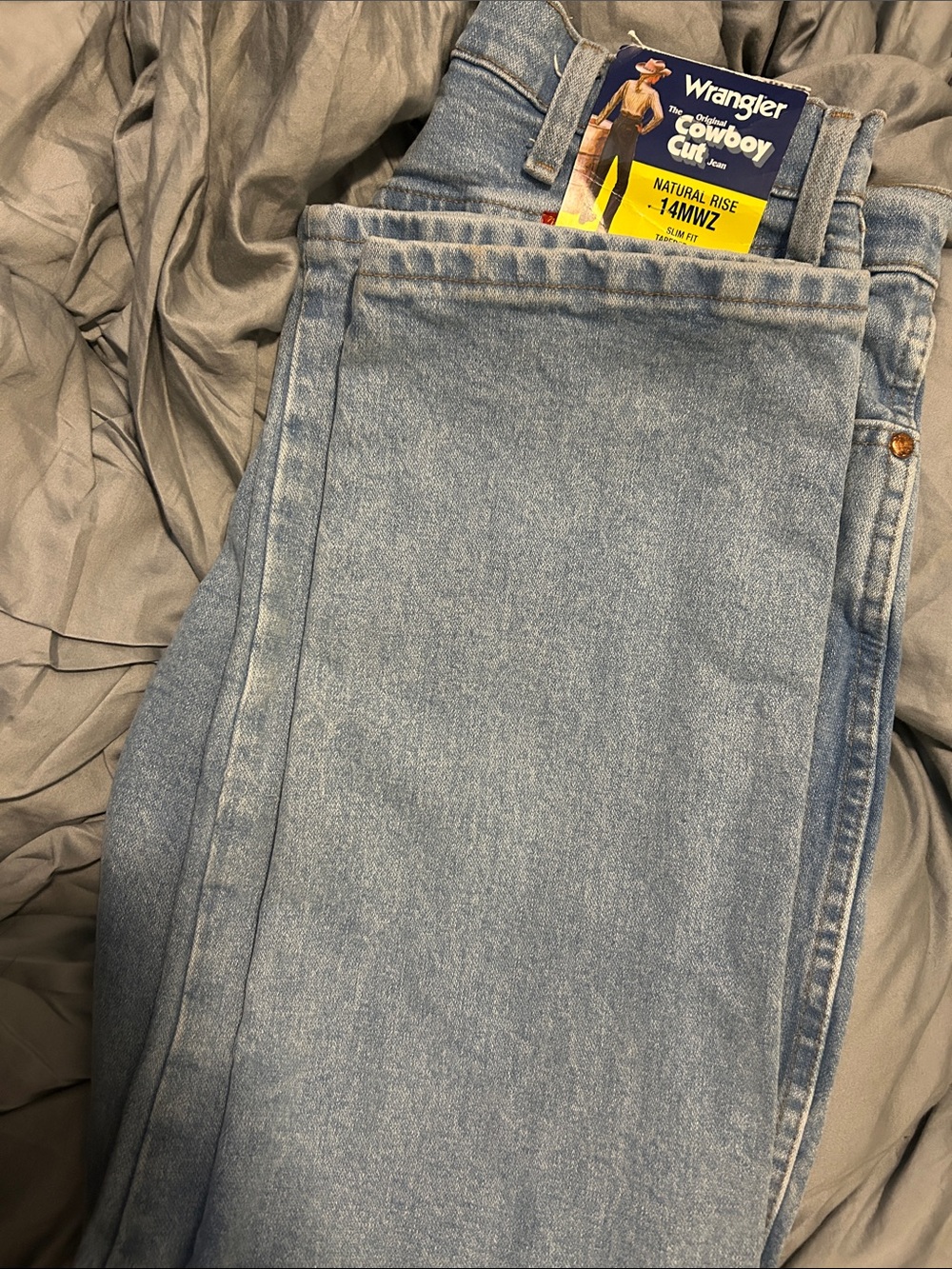 Wrangler Men's Bootcut Light Blue Jeans